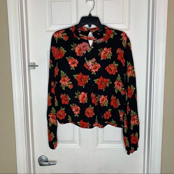 Forever 21 Plus Floral Cropped Top Size 2X - Picture 5 of 12